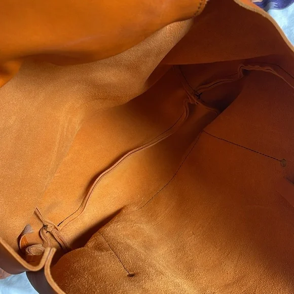 Portland Leather Goods Tote Bag - Picture 7 of 11